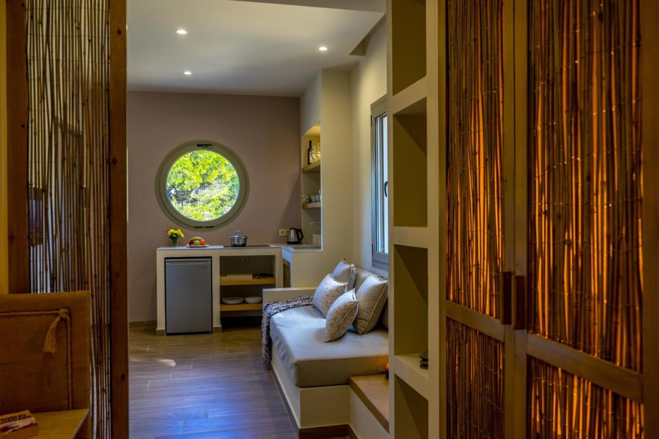 Forest Resort Suites Skiathos Troulos Buitenkant foto