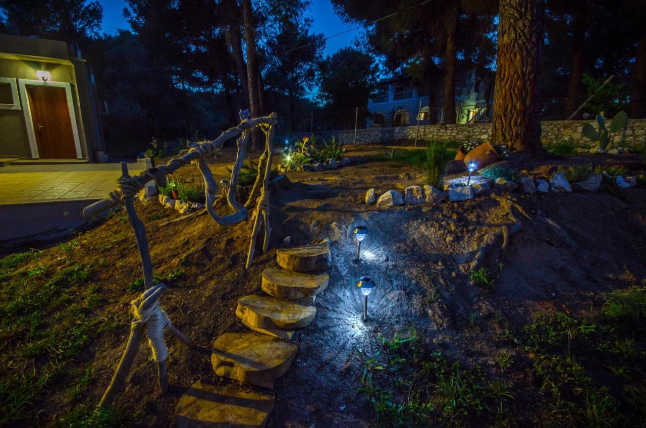 Forest Resort Suites Skiathos Troulos Buitenkant foto