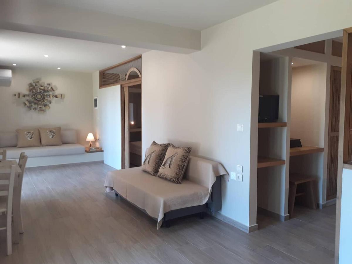 Forest Resort Suites Skiathos Troulos Buitenkant foto