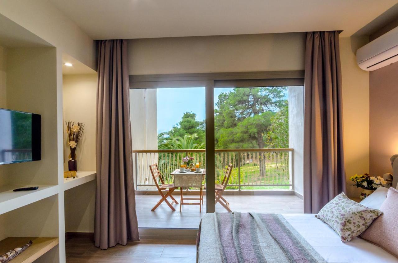 Forest Resort Suites Skiathos Troulos Buitenkant foto