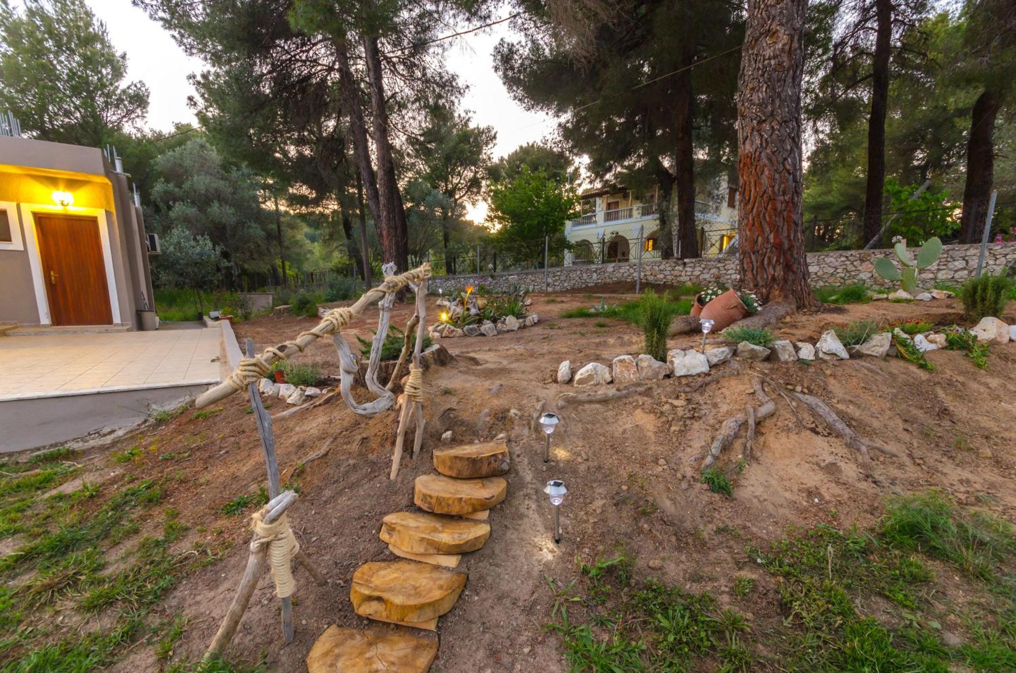 Forest Resort Suites Skiathos Troulos Buitenkant foto